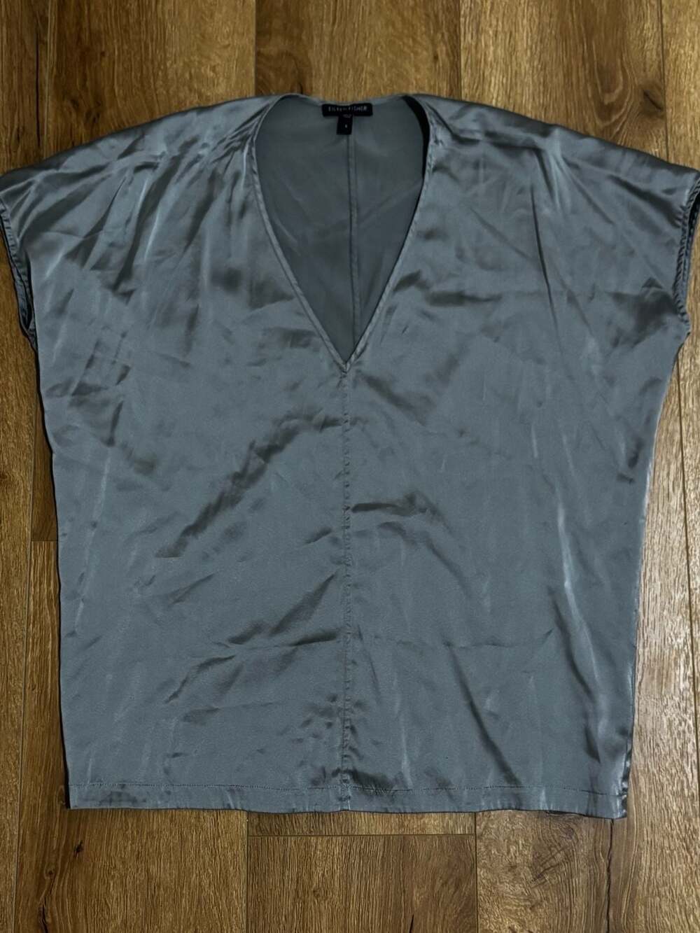 Eileen Fisher Women's V-Neck Short Sleeve Silk Spandex Satin Blouse